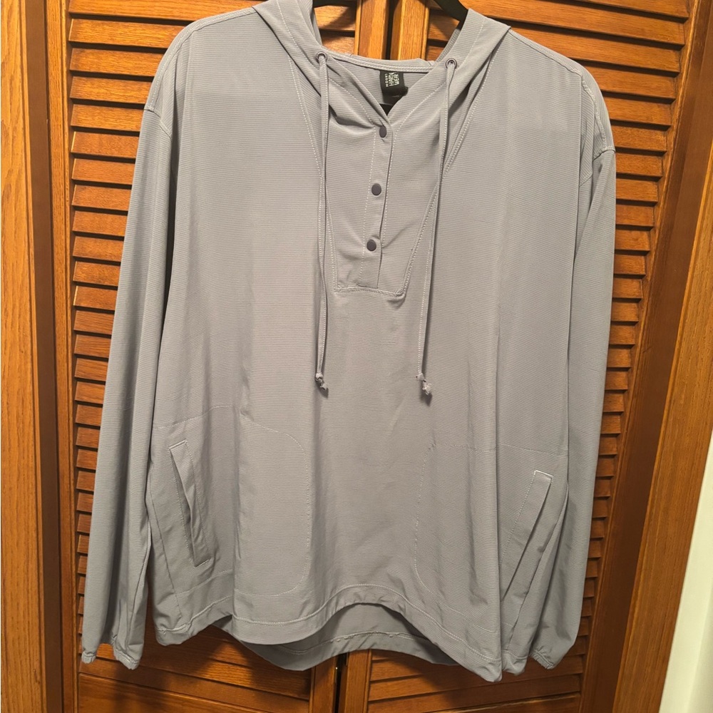 Lavender Mallorca Hooded Pullover with Buttons